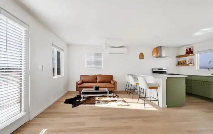 Serene Modern Home Backdoor With Great Wifi, Games, Movies, Patio Seating And Bbq Easy Access To North Joshua Tree National Park In 10 Minutes Туентінайн-Палмс Екстер'єр фото